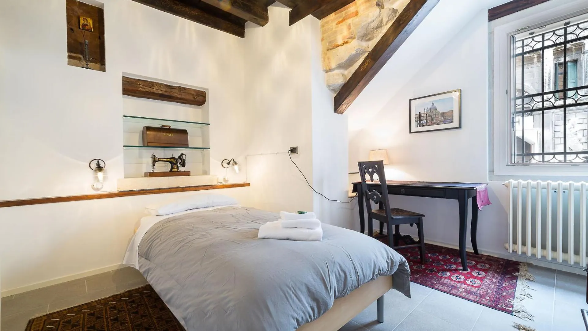 Ve.N.I.Ce Cera Casa Santo Stefano contacts