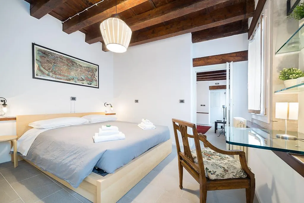 Appartement Ve.N.I.Ce Cera Casa Santo Stefano à Venise
